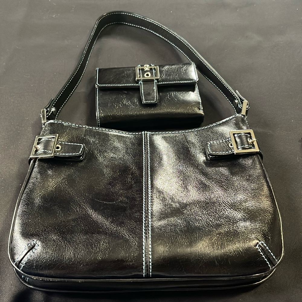 Nordstrom Leather Small Black Purse & Wallet.